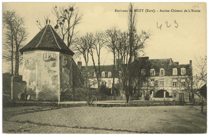 Muzy. Ancien Château de l'Estrée.