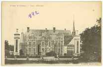 Gouville. Château de Chambray - Cours d'Honneur.