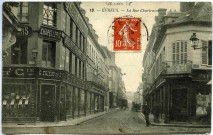 Evreux-Ville. La Rue Chartraine.