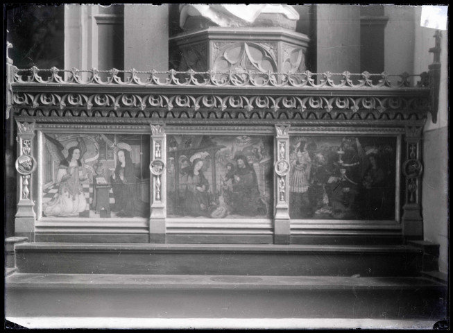 Panneaux peints de l'église de La Croisille (Eure), représentant l'Annonciation, la Nativité et l'Adoration des Rois mages.