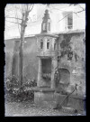 Puits gothique dans une maison particulière à La Châtre (Indre).