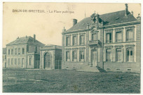 Baux-de-Breteuil (Les). La Place publique.