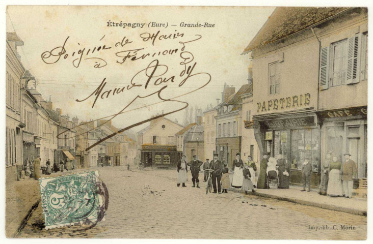 Etrépagny. Grande Rue.