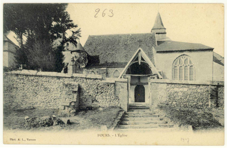 Fours-en-Vexin. L'Eglise.