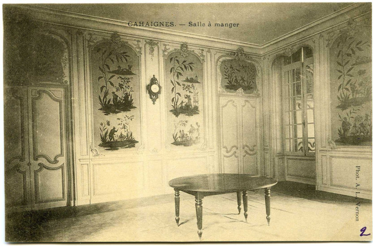 Cahaignes. Salle à manger.