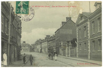Neubourg (Le). Rue de l'Hôtel-de-Ville.