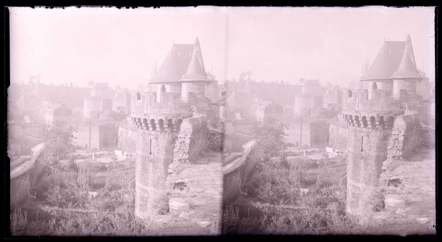 Remparts de Fougères (Ille-et-Vilaine).