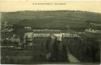 Andelys (Les). Grand Andely - Ecole Militaire.