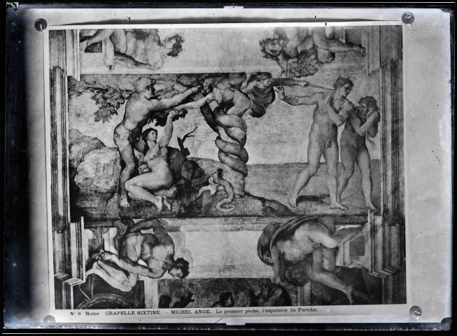Plafond peint de la Chapelle Sixtine par Michel-Ange représentant le premier péché, l'expulsion du Paradis.