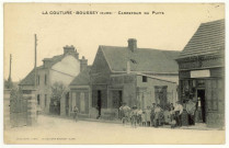 Couture-Boussey (La). Carrefour du Puits.