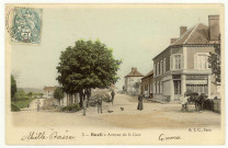 Bueil. Avenue de la Gare.