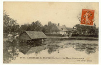 Baux-de-Breteuil (Les). La Mare Communale.