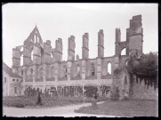 Ruines et vestiges de l'ancienne abbaye de Longpont (Aisne).