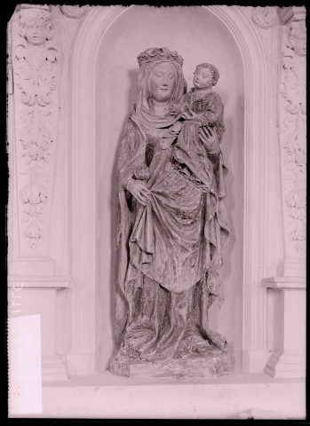 Statue de Vierge à l'enfant de l'église de Vatteville (Eure).
