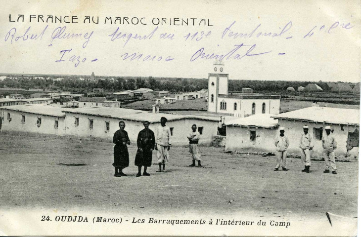 OUDJA (Maroc) - Les Barraquements à l'intérieur du Camp