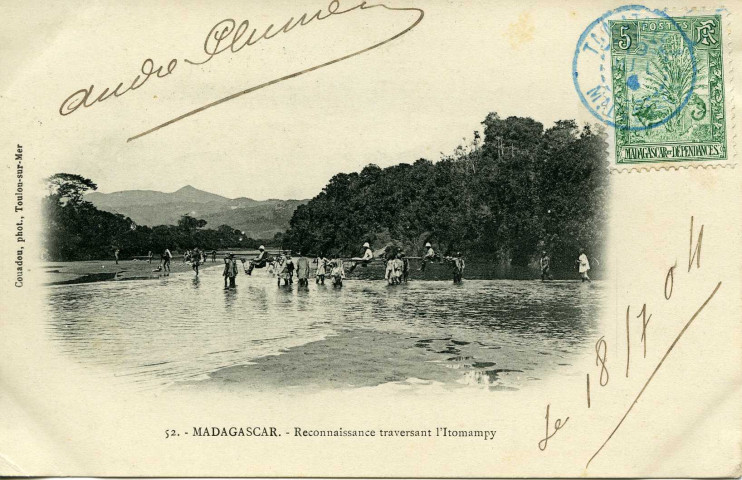 MADAGASCAR . - Reconnaissance traversant l'Itomampy