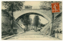 Evreux-Ville. Pont du Chemin de Fer - Route de Conches.