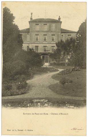 Hécourt. Environs de Pacy-sur-Eure. - Château d'Hécourt.
