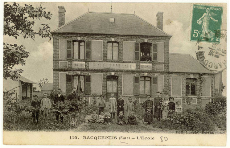 Bacquepuis. L'école.