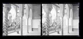 Cour intérieure du palais épiscopal d'Alger (Algérie).