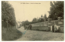 Chaise-Dieu-du-Theil. Route de Chaise-Dieu.