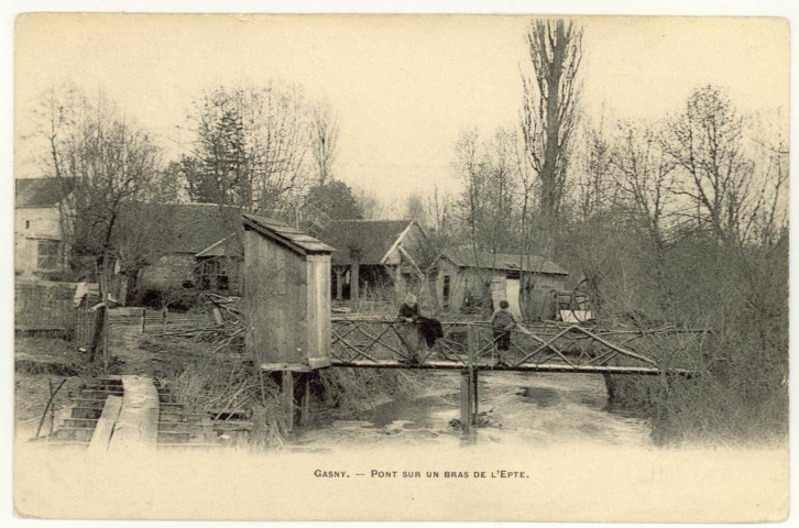 Gasny. Pont sur un bras de l'Epte.