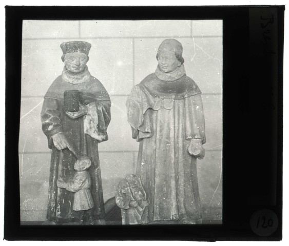 Église de Brestot (Eure), statues de Saint-Cosme et Saint-Damien.