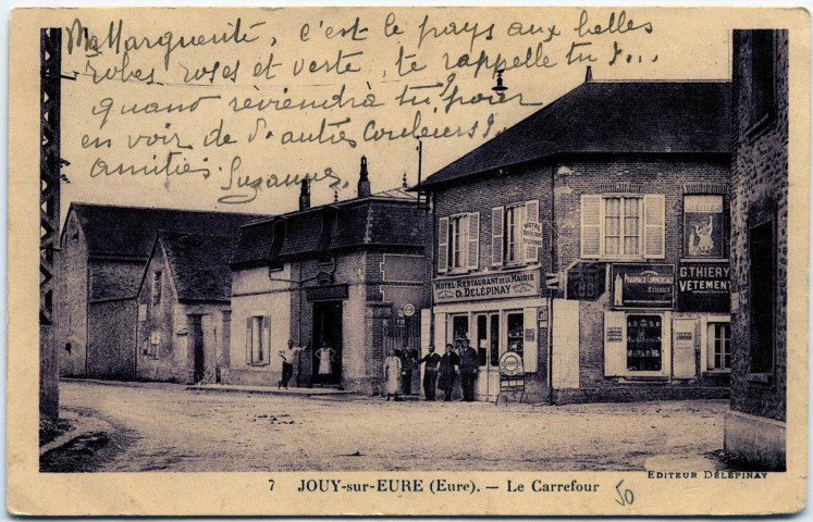 Jouy-sur-Eure. Le Carrefour.