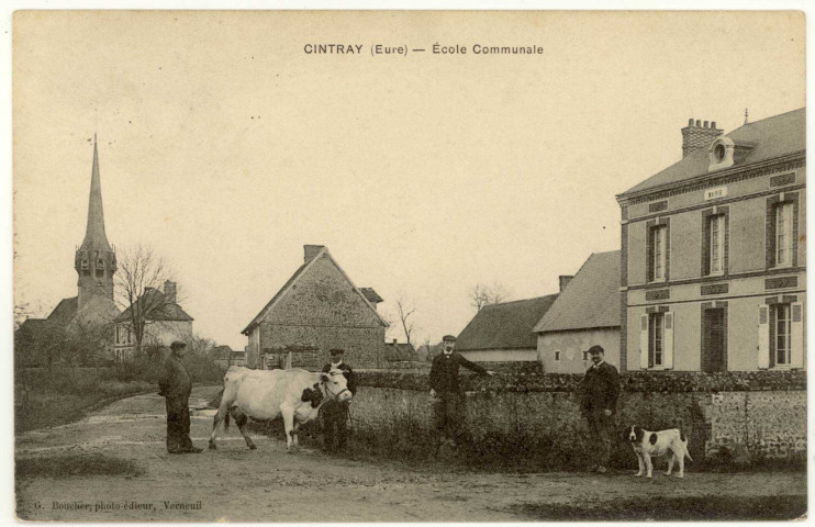 Cintray. Ecole communale.