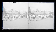 Procession de la Vierge au Monument de Jeanne d'Arc et à la basilique Notre-Dame de Bonsecours (Seine-Maritime).