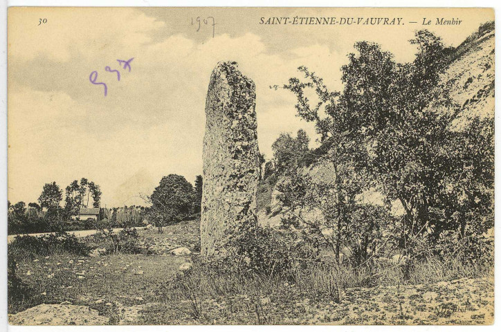 Saint-Etienne-du-Vauvray. Le Menhir.