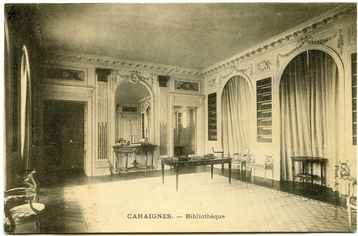 Cahaignes. Bibliothèque.