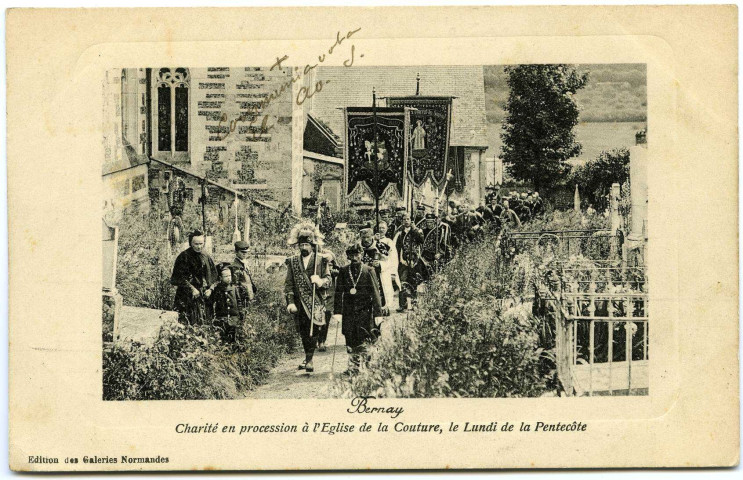 Bernay. Bernay. - Charité en procession à l'Eglise de la Couture, le lundi de la Pentecôte.