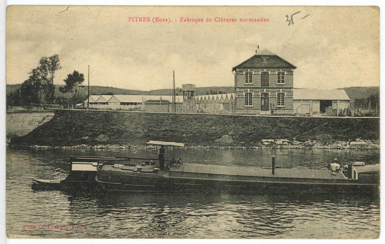 Pîtres. Fabrique de Clôtures normandes.