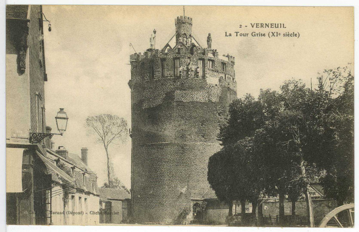 Verneuil-sur-Avre. La Tour Grise (XIe siècle).