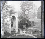 Ruines et vestiges de l'abbaye de Jumièges (Seine-Maritime).
