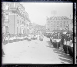 Procession en l'honneur de la béatification de Sainte-Thérèse de Lisieux à Lisieux (Calvados).