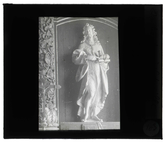 Église de Daubeuf-près-Vatteville (Eure), statue de Saint-Jean-Baptiste.
