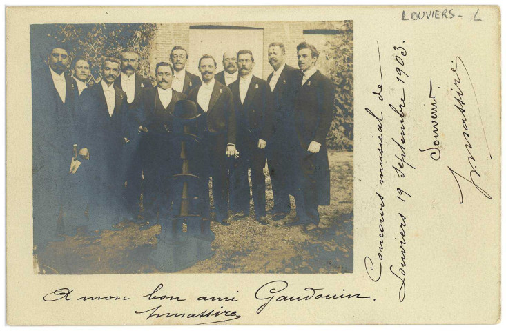 Louviers-Ville. Kermesse de l'école Saint Louis de juin 1932.