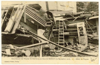 Bernay. Déraillement de l'Express de Cherbourg en Gare de Bernay (10 septembre 1910), Débris de Wagons.