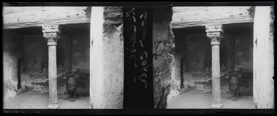 Cour copte au Caire (Égypte).