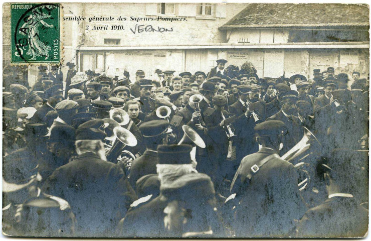 Gasny. Assemblée générale des Sapeurs-Pompiers - 3 Avril 1910.