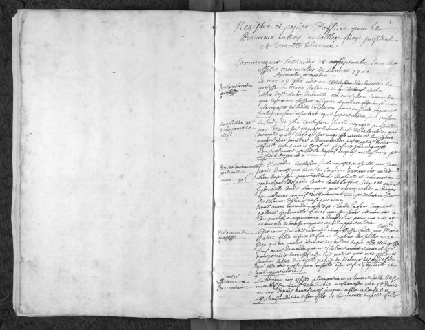 Registre et papier d'office pour le procureur du roi au bailliage et siège présidial et vicomté d'Évreux, commencé par M. de La Musse en 1700 : journal plumitif pour les bailliage et vicomté des déclarations de grossesse, dénonciations et plaintes, décrets d'ajournement, conclusions et décrets de prises de corps, permissions diverses, réceptions, maitrises, tutelles, comptes de recettes de taxes, etc.