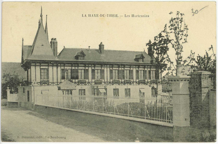 Haye-du-Theil (La). Les Hortensias.