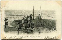 Basse-Normandie. Des petits Travailleurs de la Mer (Calvados).
