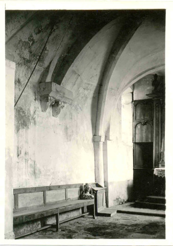 Église Notre-Dame d'Aigleville (Eure, France) - Le mur intérieur Nord et la naissance des voûtes du chœur