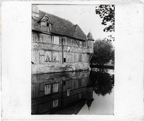 Manoir de Coupesarte (Calvados).