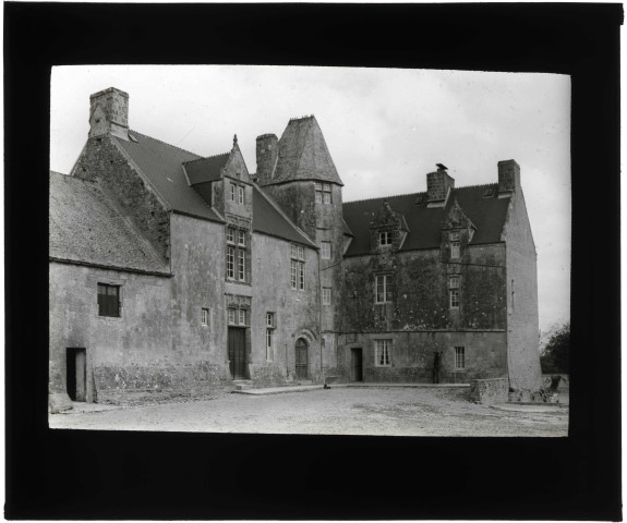 Manoir (probablement à Saint-Julien (Manche)).