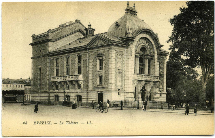 Evreux-Ville. Le Théâtre.