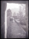 Promenade en haut des remparts de Fougères (Ille-et-Vilaine).